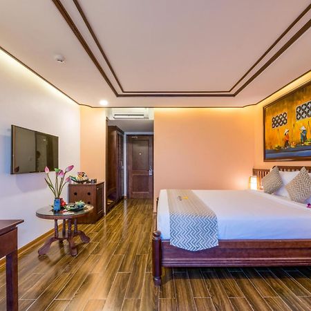 Fivitel Hoi An Hotel Exterior photo